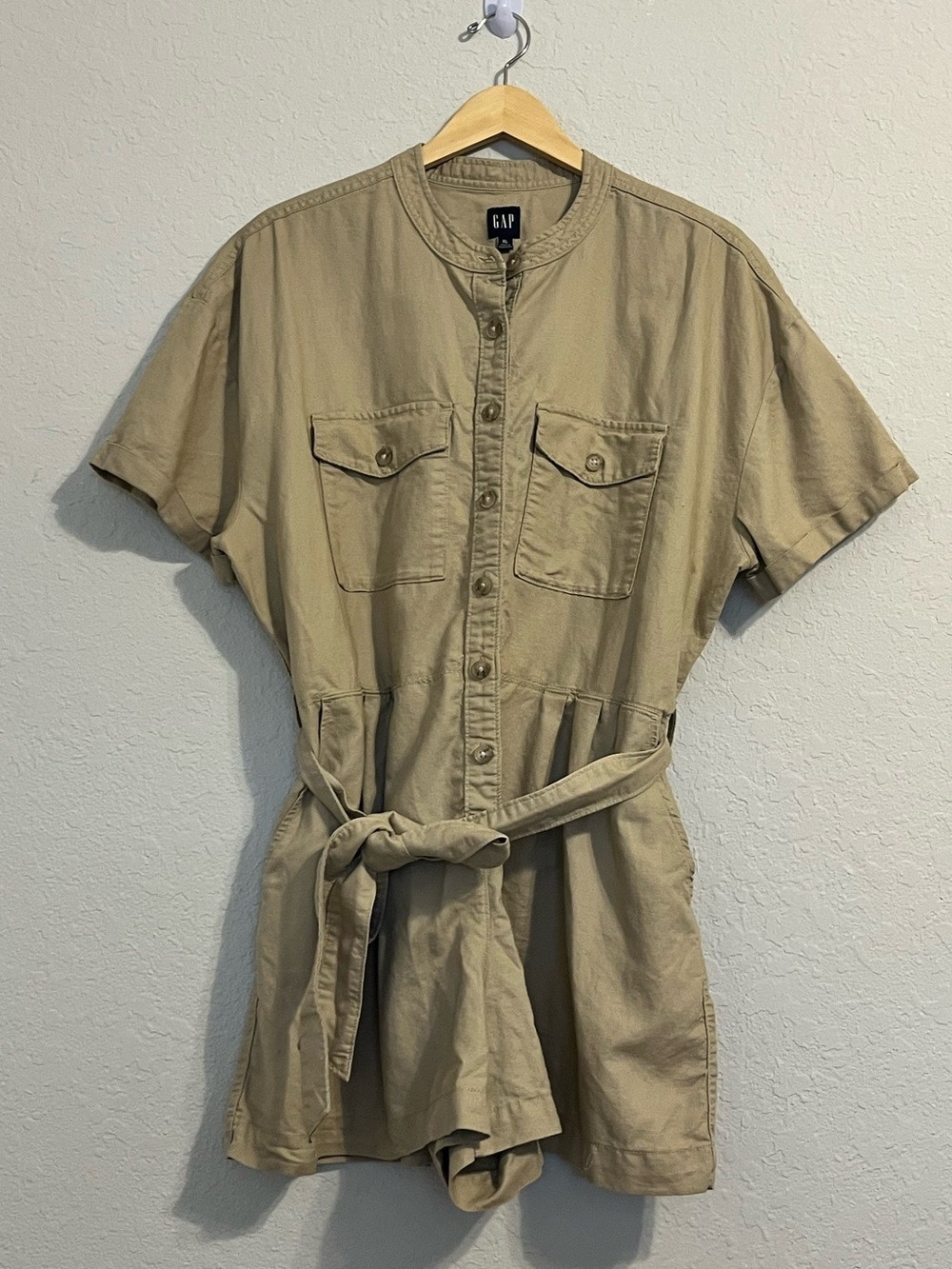 Gap Linen Blend Utility Safari Romper Beige Short Sleeve Belted Pockets XL